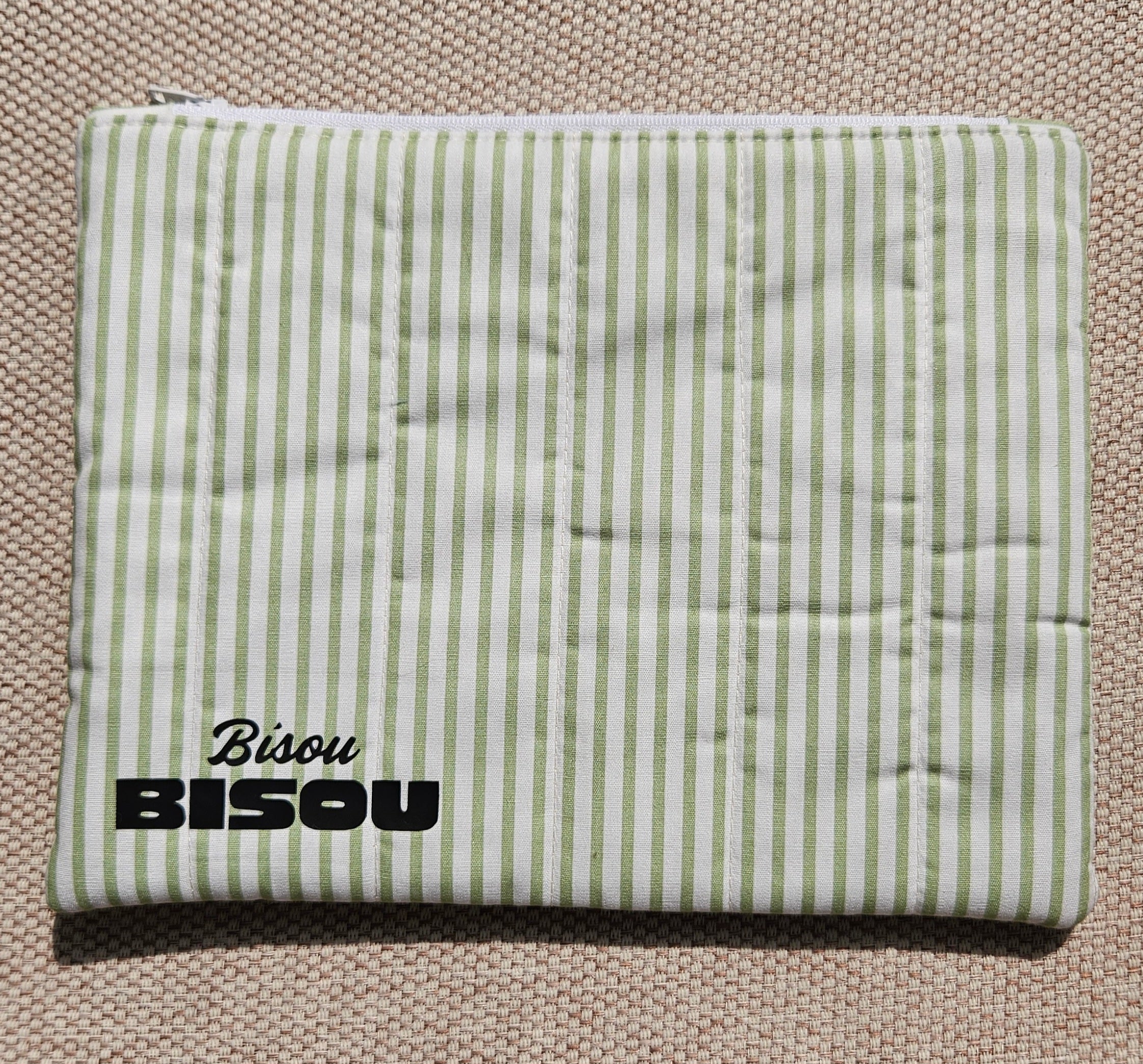 Pochette rayures vertes